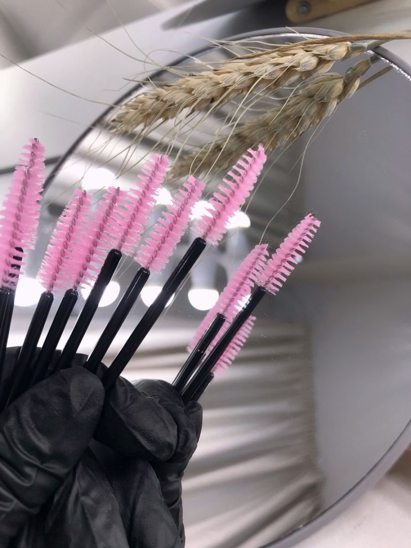 Щеточки для ресниц