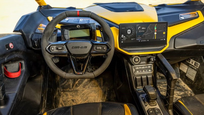 BRP can-am Maverick r 2024