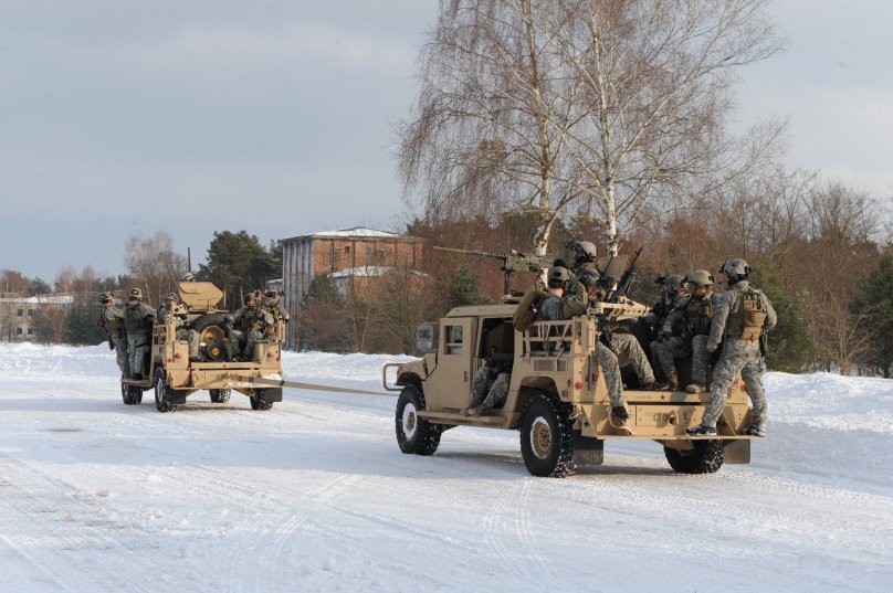 M1 Grizzly Combat Mobility vehicle