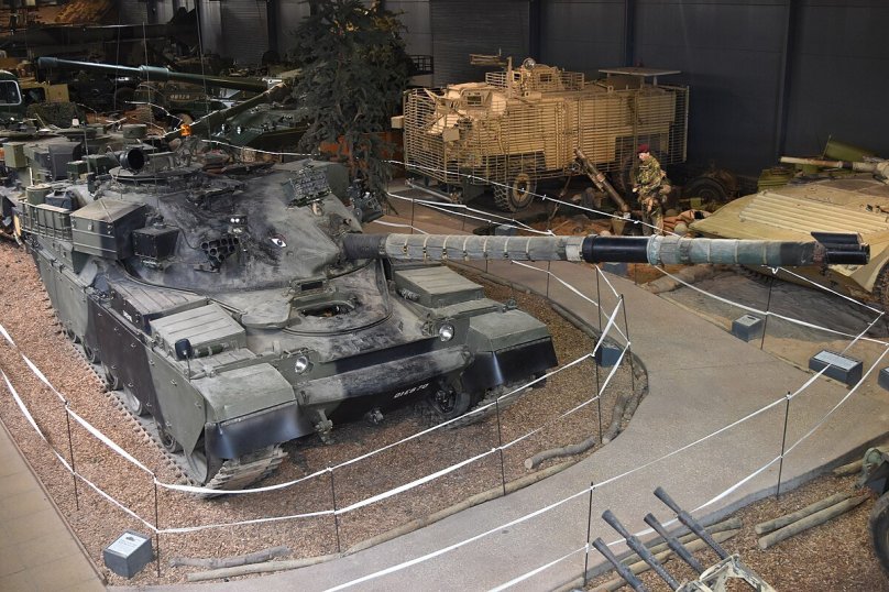 Chieftain MK 5 (fv4201)