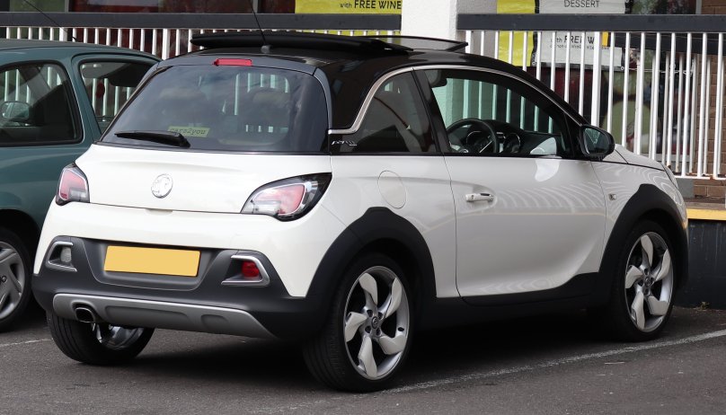 Воксхол адам