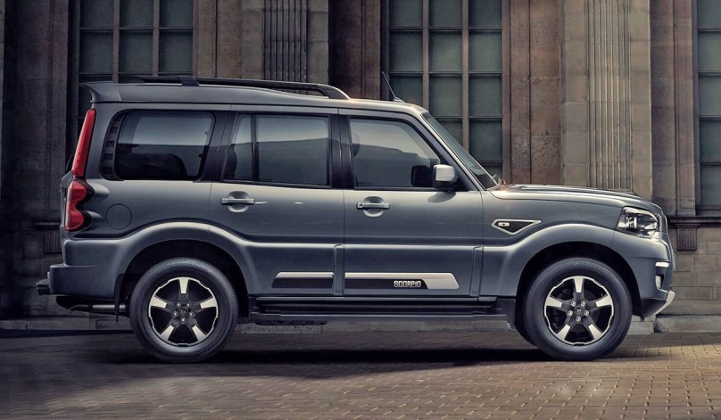 Внедорожник Mahindra Scorpio