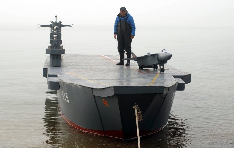 Подводные авианосцы