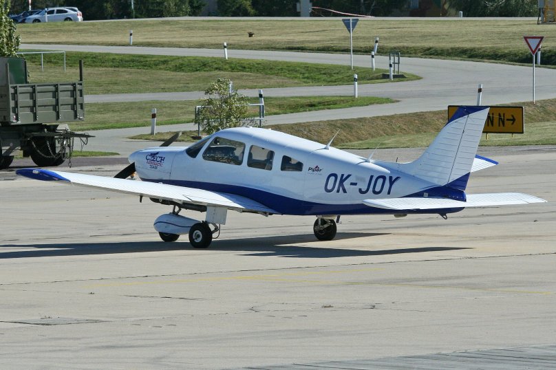 Piper pa 28-181 Cherokee