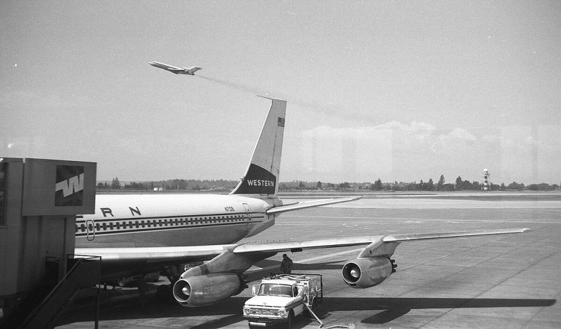 Transcontinental &amp; Western Airlines) компания