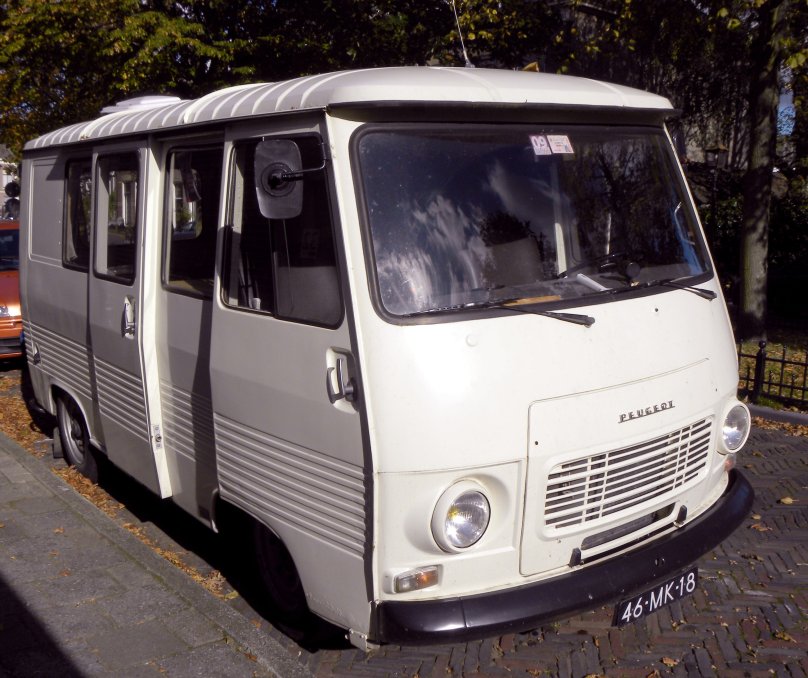 Пежо Джей 5 в России фото