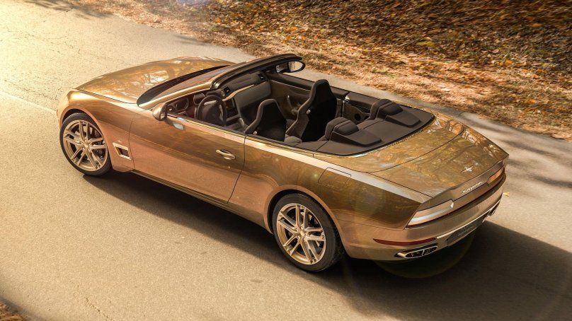 Maserati Touring Superleggera