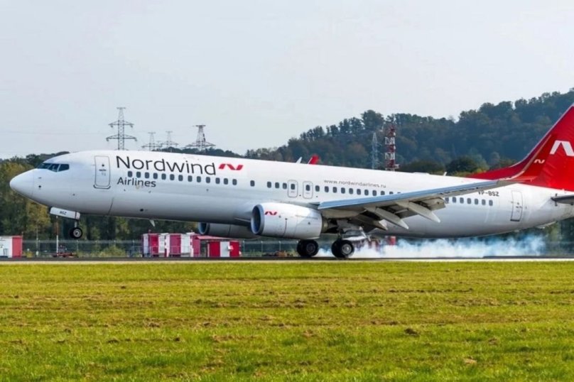 Самолет Эмбраер 190