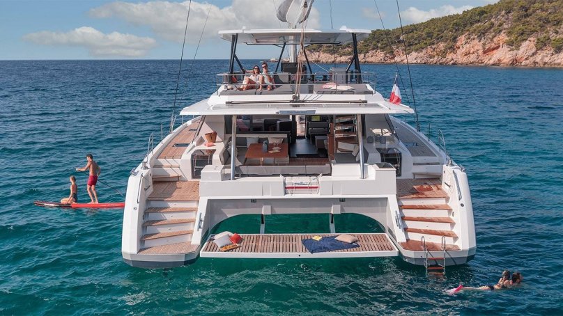 Катамаран Fountaine Pajot 45 New