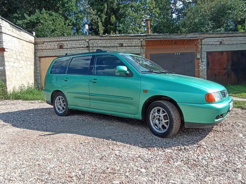 Мазда 323ф 1999