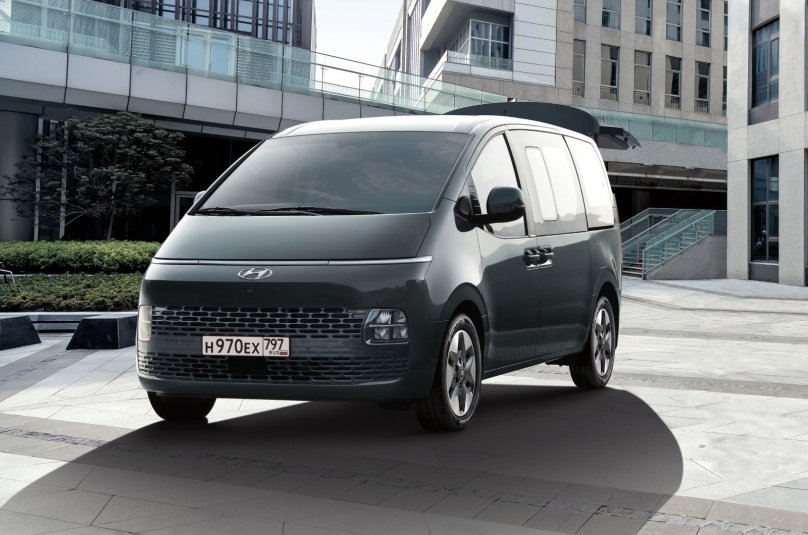 Минивэн Hyundai Staria 2022
