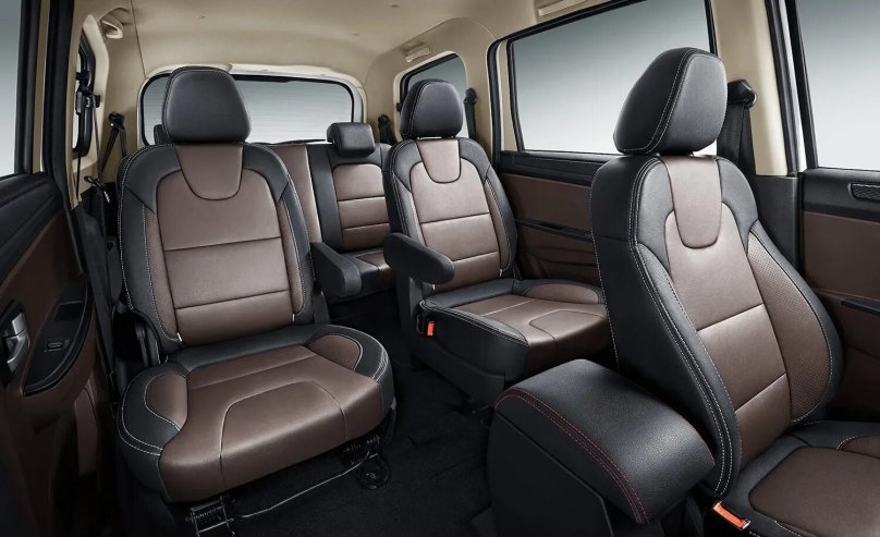 Бензиновые минивэны