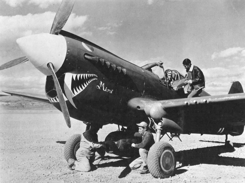 P 40 истребитель p40 американский