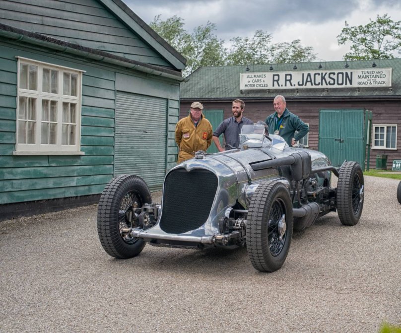 Гоночные ретро автомобили