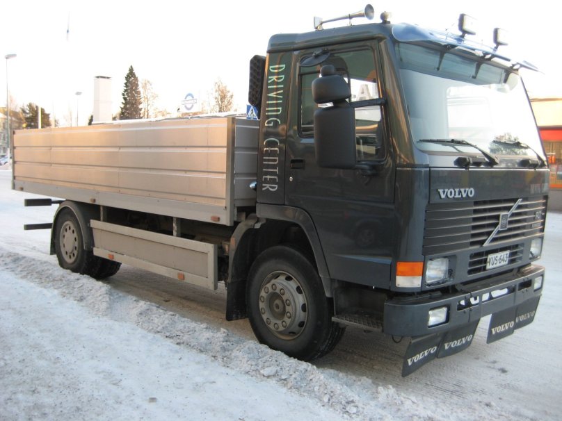 Volvo fl10 самосвал