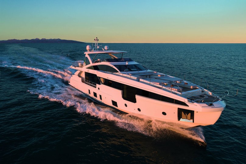 Azimut 85 яхта