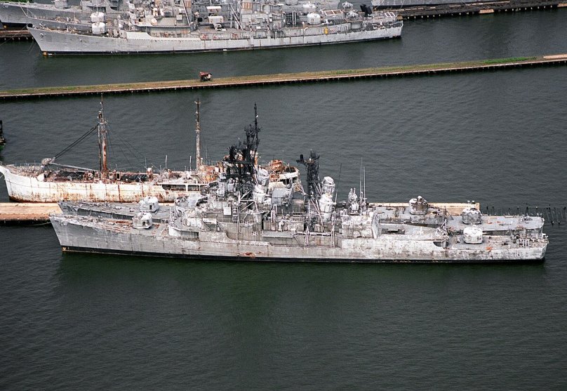 Forrest Sherman эсминец