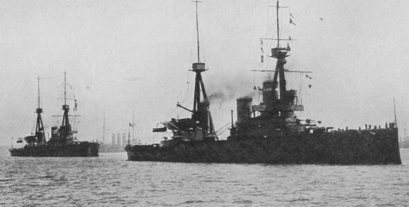 Инфлексибл линейный крейсер