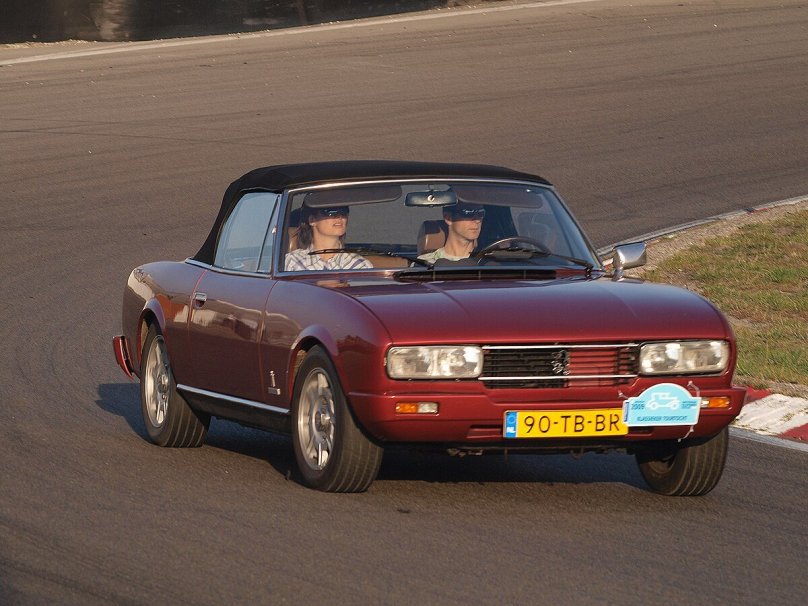 Пежо 504 салон