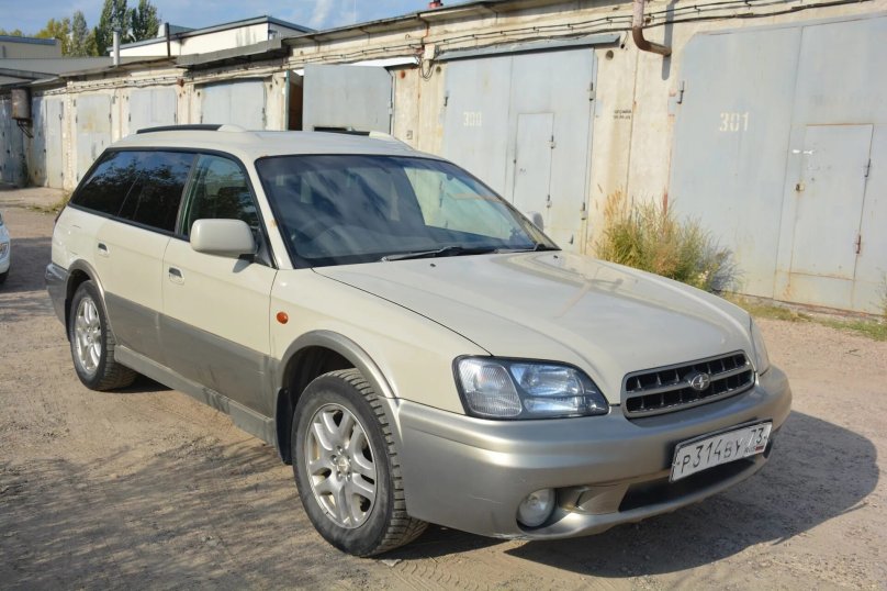 Субару Легаси Ланкастер 2000