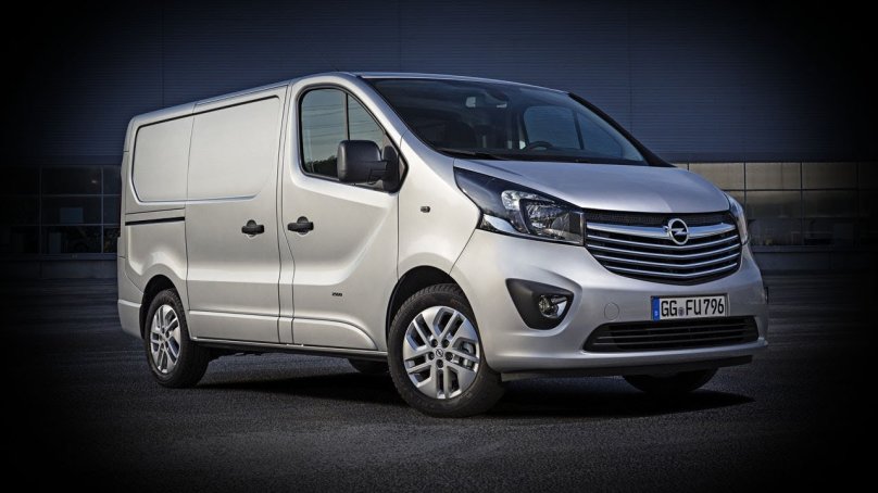 Опель Виваро 2022