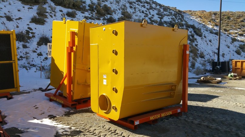 Топливный бак Caterpillar