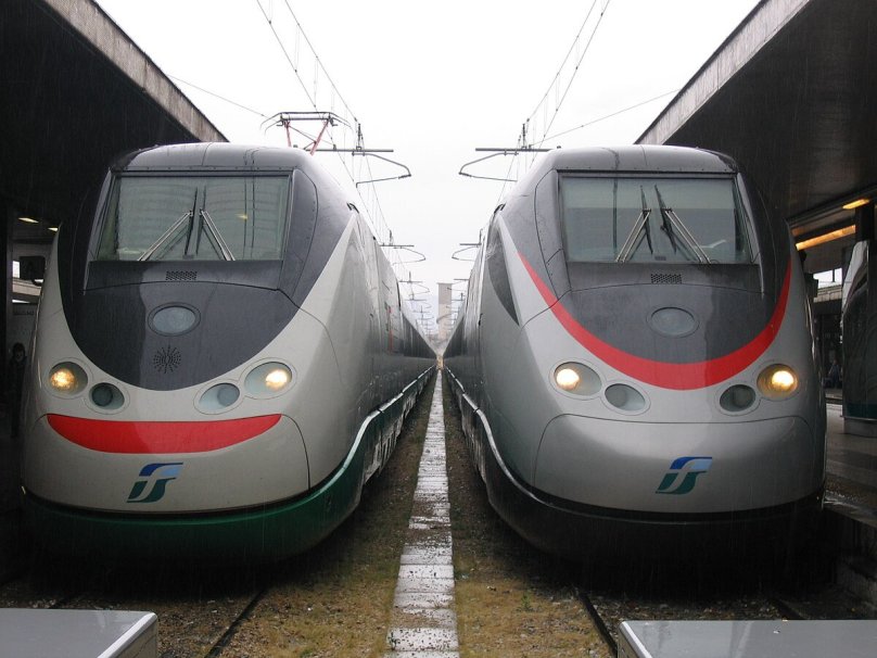 Итальянские скоростные поезда