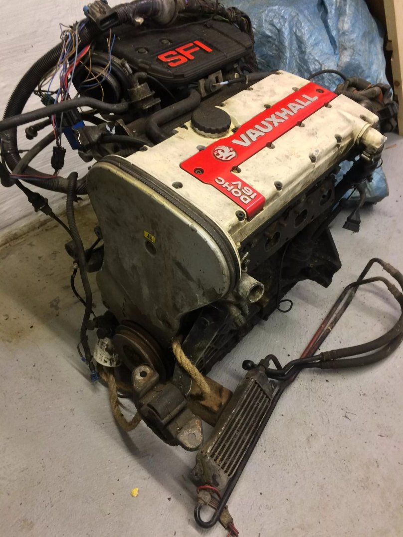 Двигатель Opel c20xe