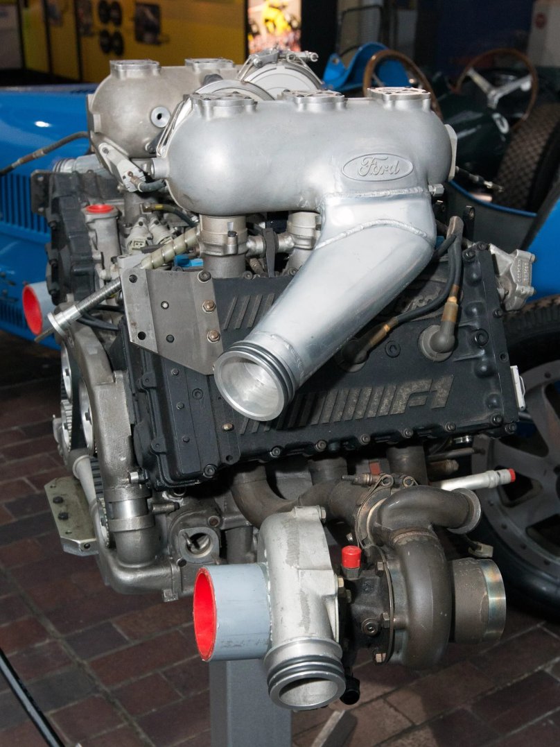 190 Cosworth двигатель