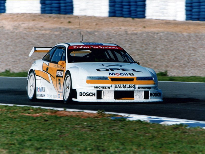 Опель калибра ДТМ