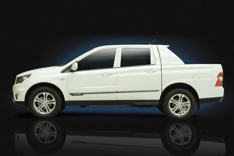 Саньенг Актион 2011 пикап