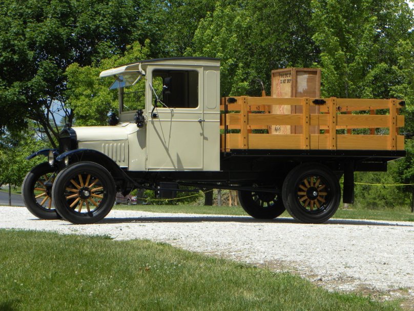 1925 Ford model TT