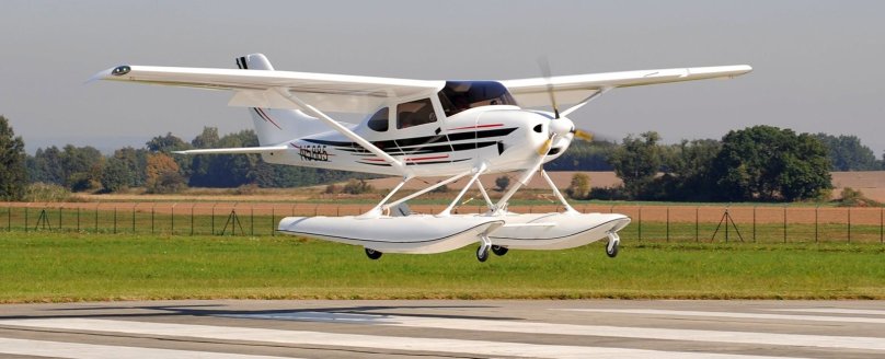 Самолет ультралайт амфибия