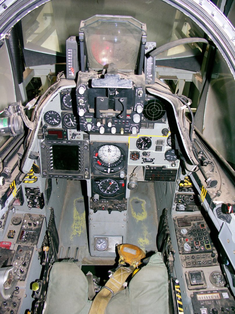 Kfir c7 кабина