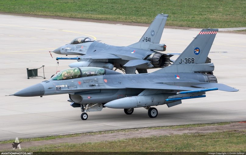 F-16 Fighting Falcon