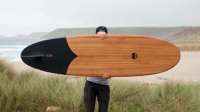Доска для серфа деревянная