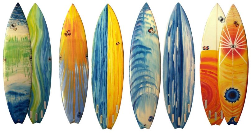 Старая доска для серфинга