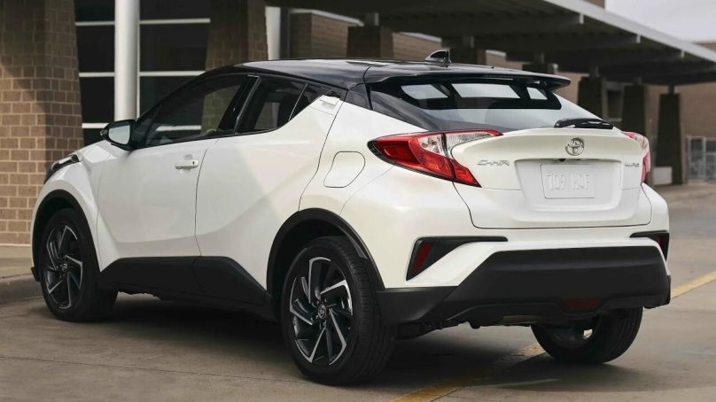 Тойота Chr 2021