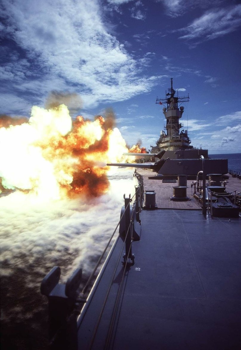 Линкор Айова главный Калибр