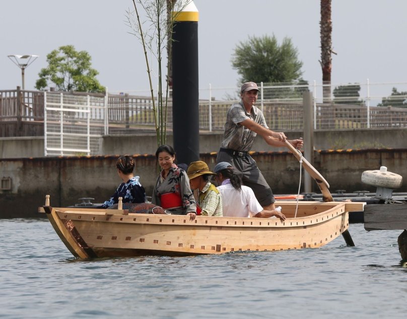 Японский лоток