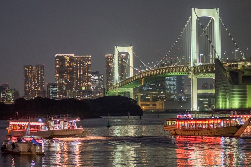 Вечерний круиз по токийскому заливу Радужный мост