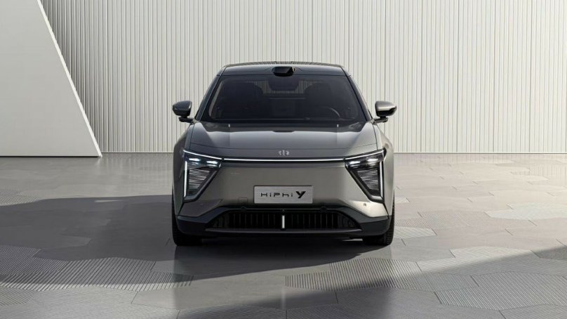 Китайский электромобиль hiphi