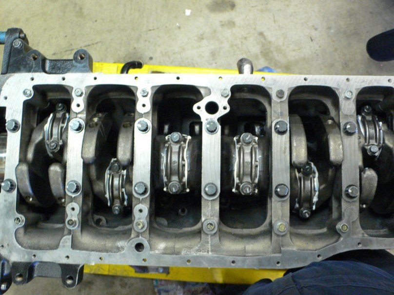 Блок двигателя 1hdt