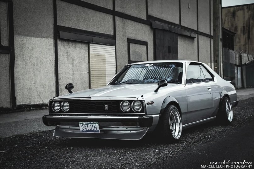 Nissan Skyline c210