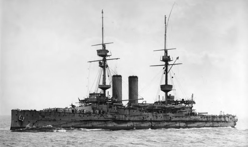 Роял Соверен броненосец