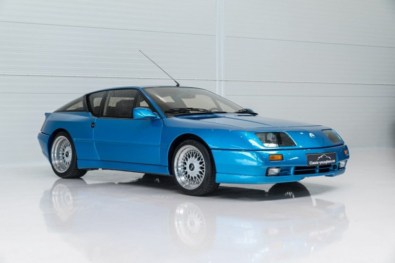 1990 Renault Alpine v6