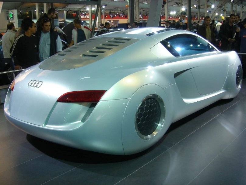 Audi RSQ Concept