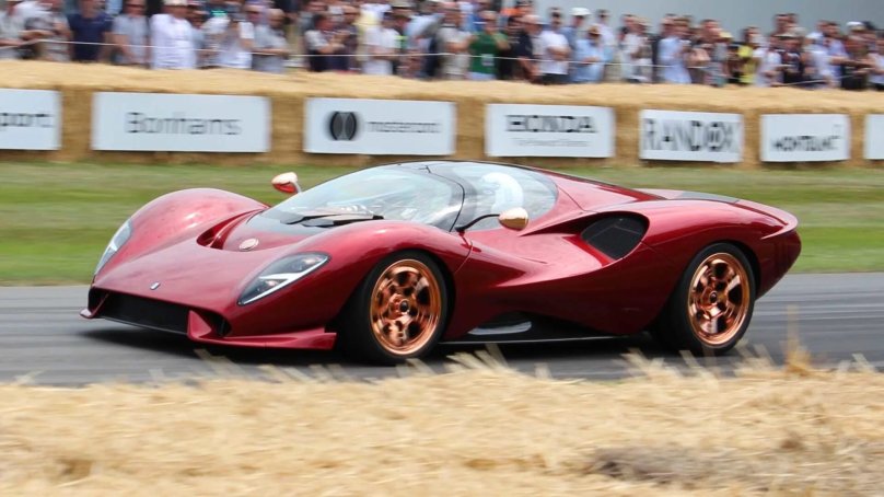 De Tomaso p72 салон