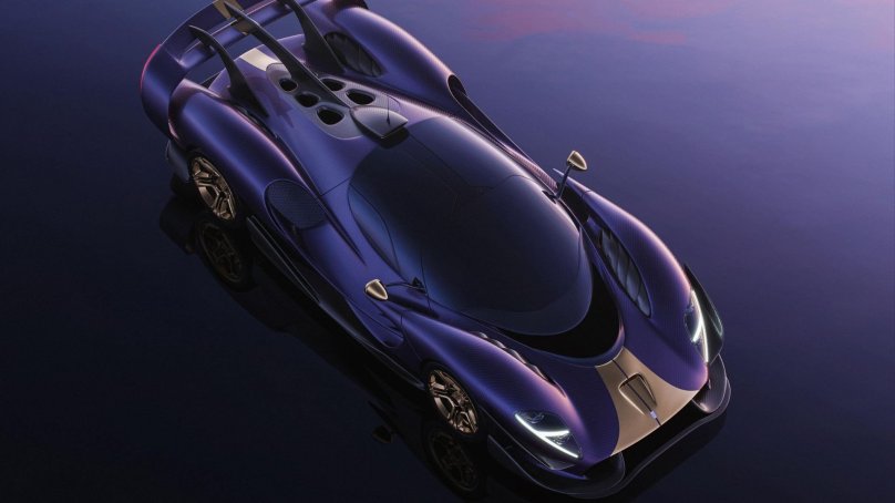 Автомобиль de Tomaso 2024