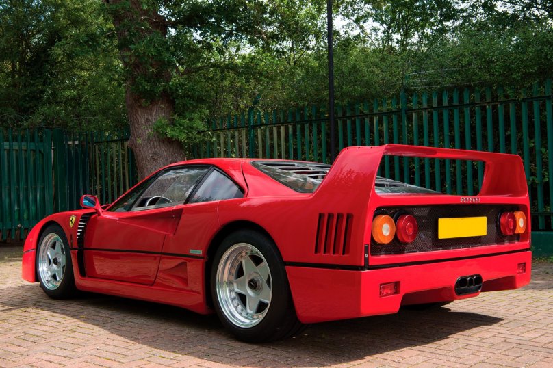 Ferrari f40 1987